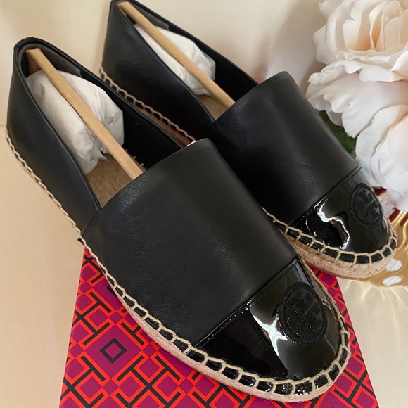 Tory Burch Shoes - Brand new Tory Burch flat 🌹🔥